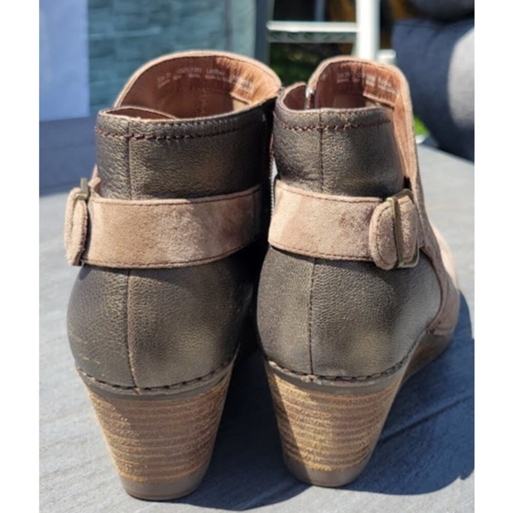 Dansko Brown Suede Wedge Ankle Boots - Picture 7 of 10